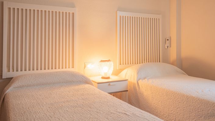 Image No.15-6 Bed Villa for sale