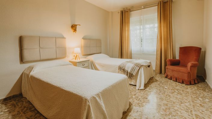 Image No.16-6 Bed Villa for sale