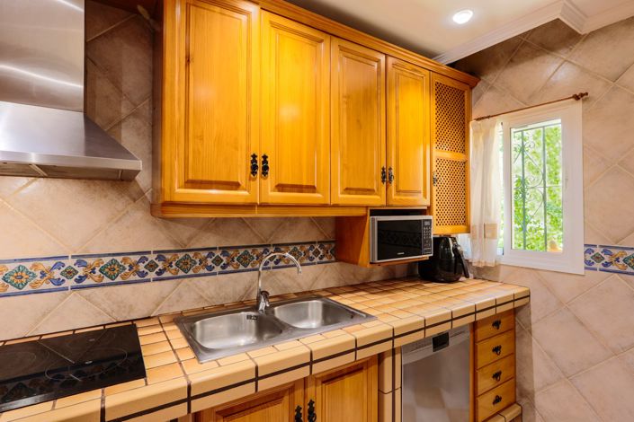 Image No.3-3 Bed Townhouse for sale