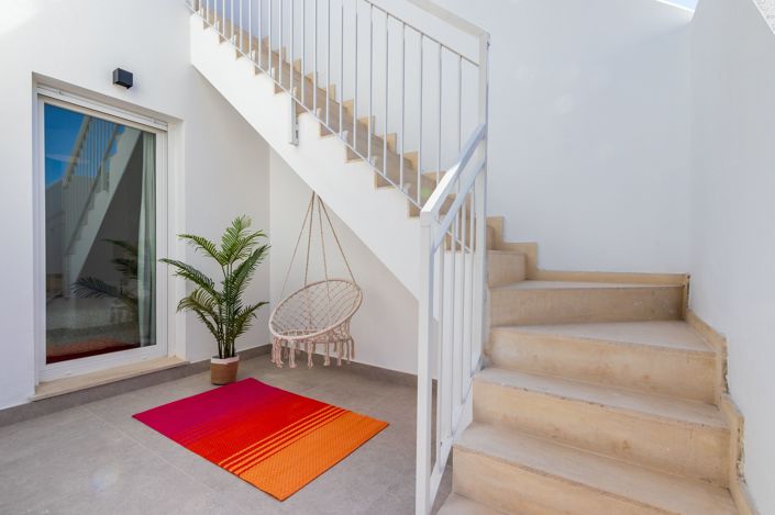 Image No.28-3 Bed Penthouse for sale