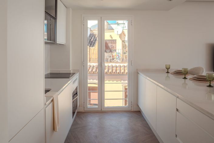 Image No.3-2 Bed Apartment for sale