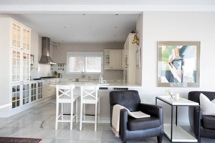 Image No.5-4 Bed House for sale