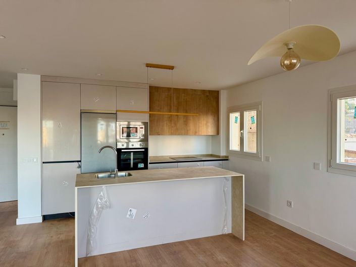 Image No.19-3 Bed House for sale