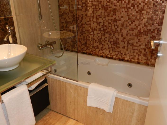 Image No.13-2 Bed Apartment for sale