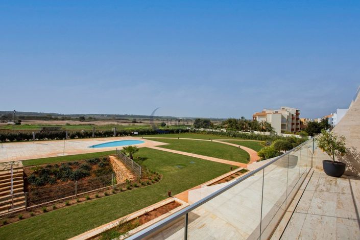 Image No.20-2 Bed Apartment for sale