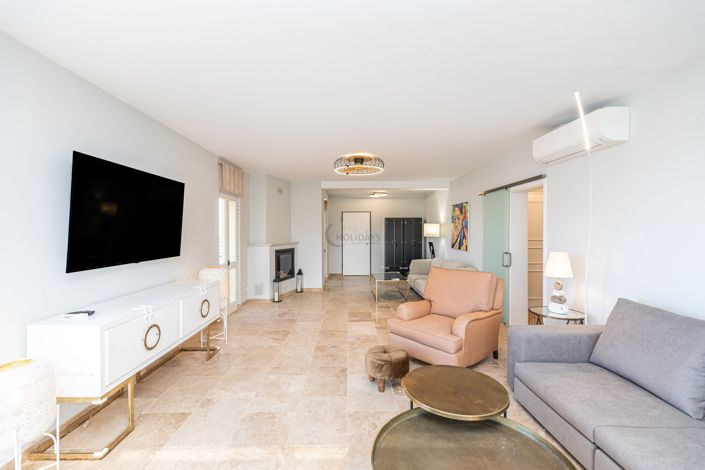 Image No.4-4 Bed Apartment for sale