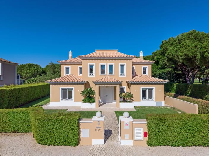 Image No.3-4 Bed Villa / Detached for sale