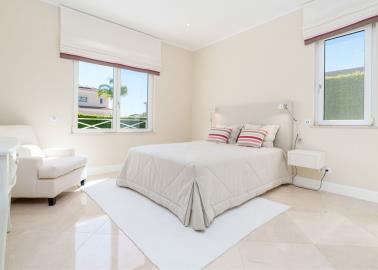 2025-10-01SilverHolidays--16