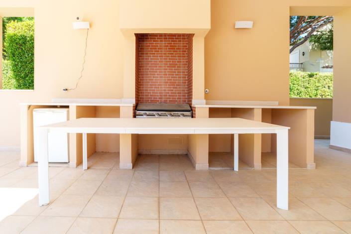 Image No.27-4 Bed Villa / Detached for sale