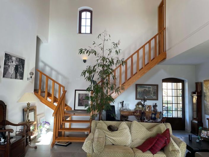 Image No.5-5 Bed Villa for sale