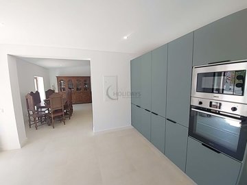 282-647046-80e8cfda10698c2ac701aa56bff6710744