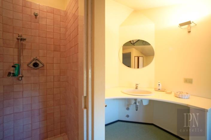 Image No.19-10 Bed Mansion for sale