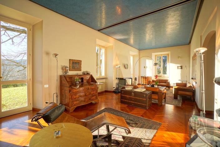 Image No.30-10 Bed Mansion for sale