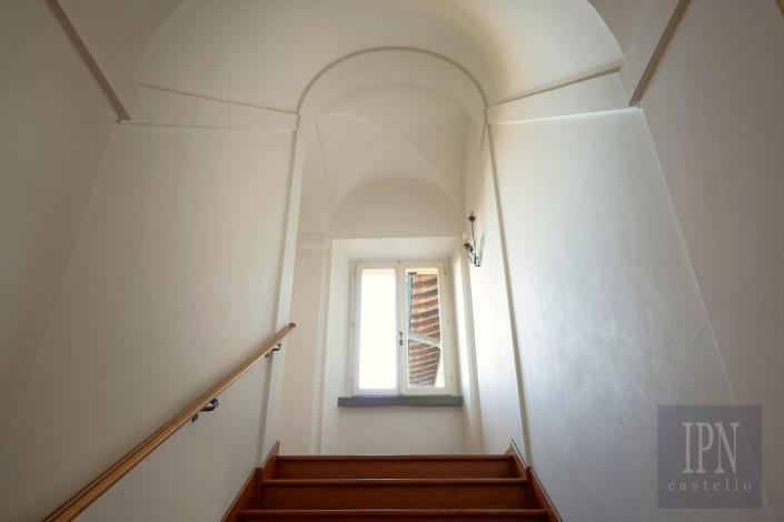 Image No.34-10 Bed Mansion for sale