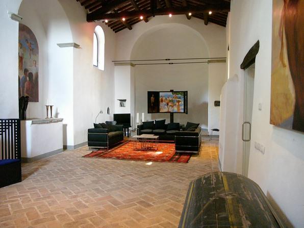 Image No.25-7 Bed Chateaux for sale