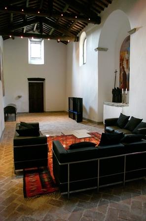 Image No.26-7 Bed Chateaux for sale