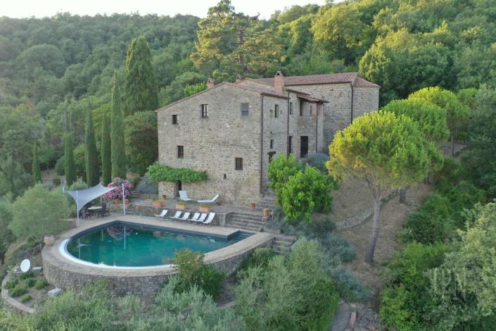 Image No.3-7 Bed Chateaux for sale