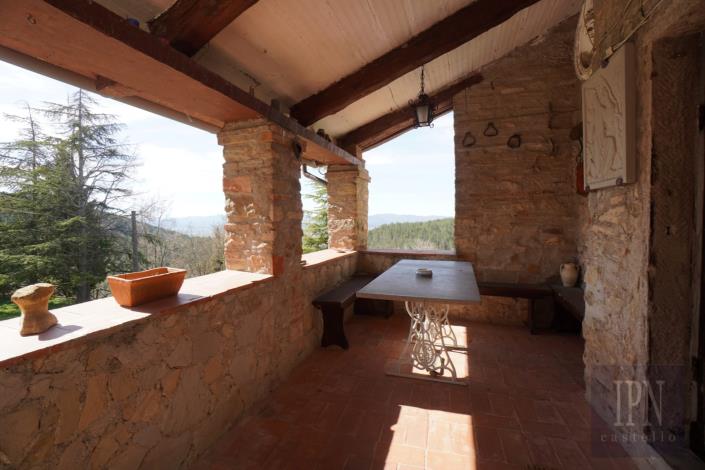 Image No.16-7 Bed Farmhouse for sale