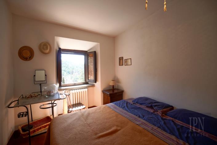 Image No.46-7 Bed Farmhouse for sale