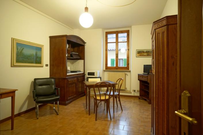 Image No.11-24 Bed Hotel for sale