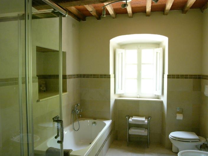 Image No.16-10 Bed House/Villa for sale
