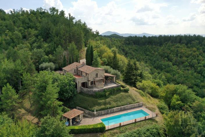 Image No.1-5 Bed Country Property for sale
