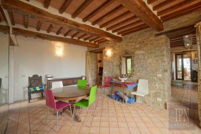 Image No.25-5 Bed Country Property for sale