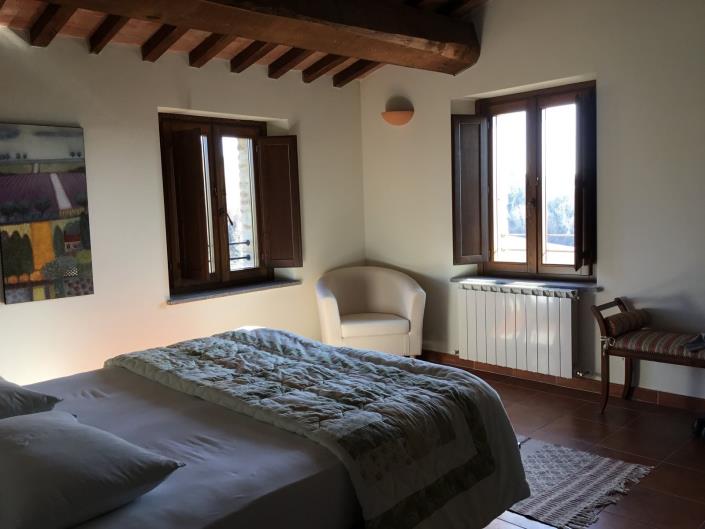 Image No.3-3 Bed Farmhouse for sale