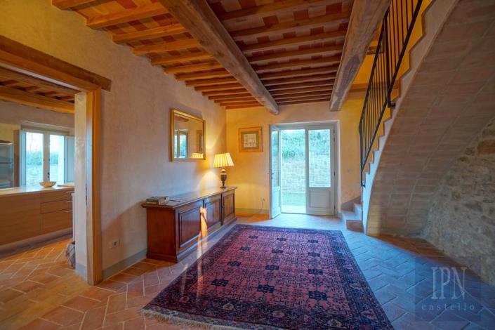 Image No.28-5 Bed Farmhouse for sale