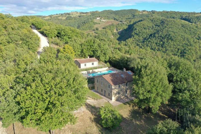 Image No.5-5 Bed Farmhouse for sale