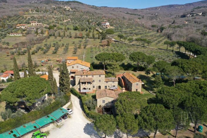 Image No.3-16 Bed Country Property for sale