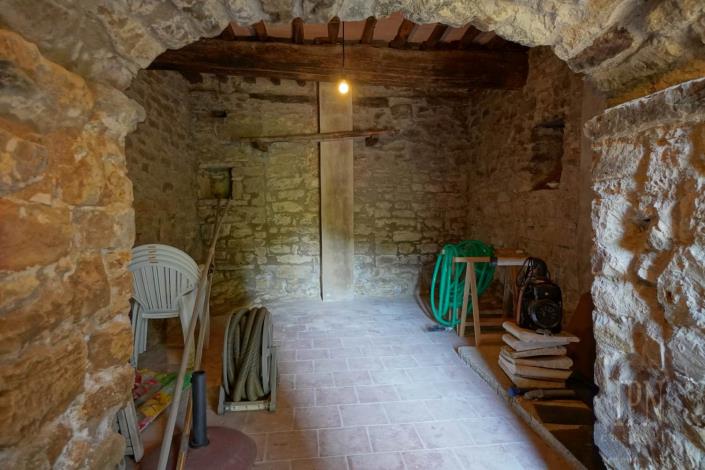 Image No.58-8 Bed Farmhouse for sale