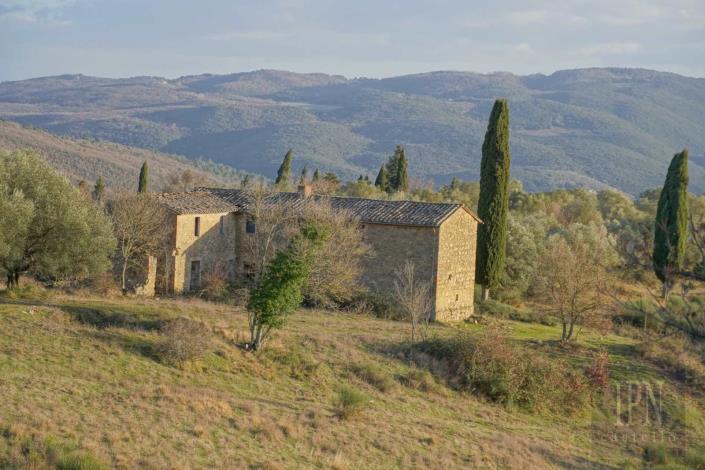 Image No.19-Farmhouse for sale