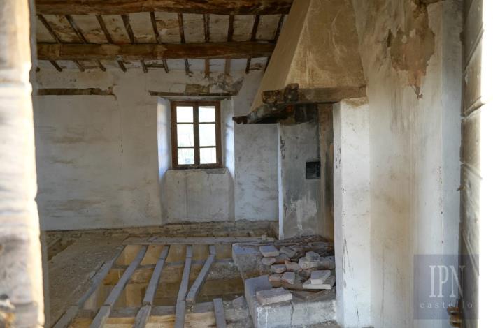 Image No.34-Farmhouse for sale