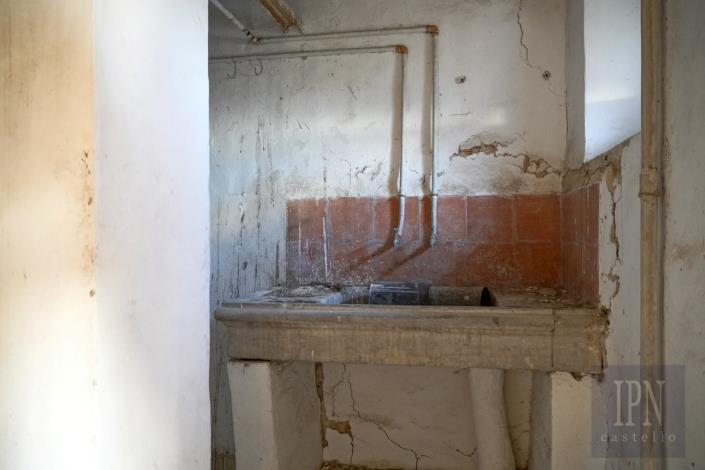 Image No.38-Farmhouse for sale