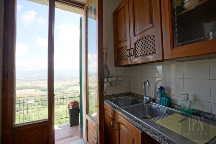 Image No.8-3 Bed Townhouse for sale