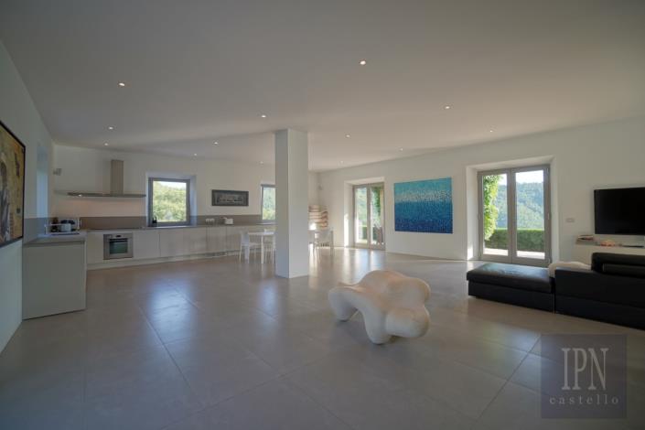 Image No.57-8 Bed Village House for sale