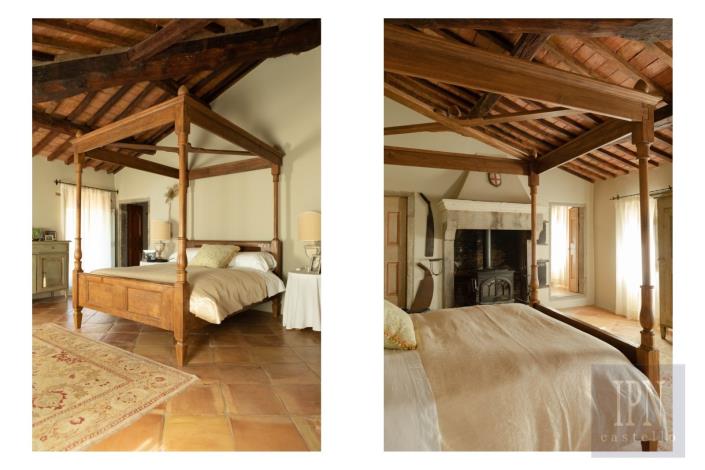 Image No.46-4 Bed Farmhouse for sale