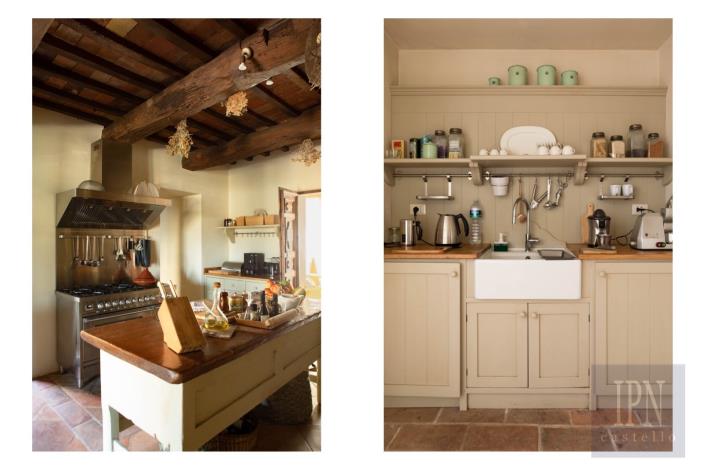 Image No.31-4 Bed Farmhouse for sale