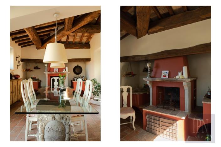 Image No.42-4 Bed Farmhouse for sale