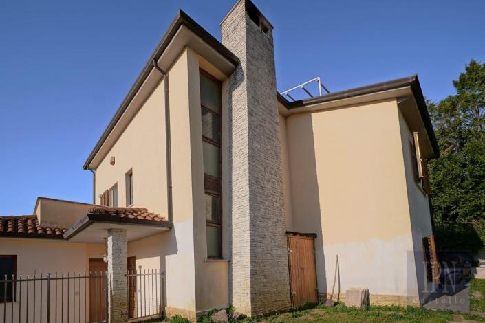 Image No.12-4 Bed Villa for sale