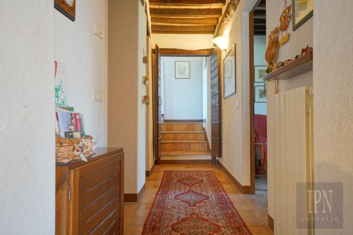 Image No.15-3 Bed Farmhouse for sale