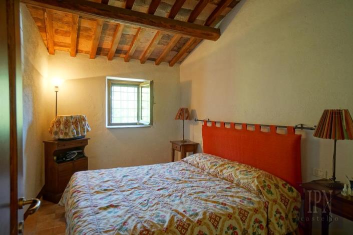 Image No.27-3 Bed Farmhouse for sale