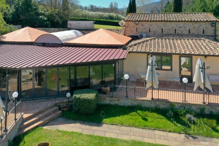 Image No.11-19 Bed Hotel for sale