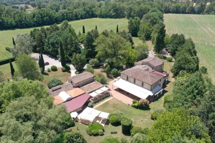 Image No.4-19 Bed Hotel for sale