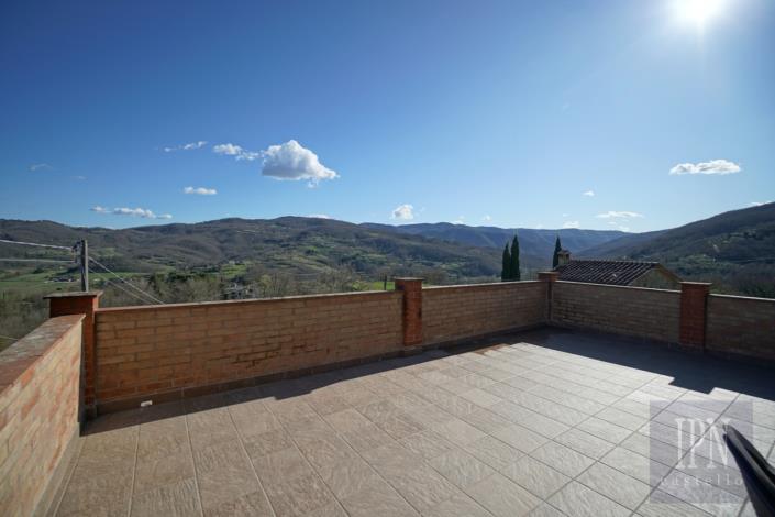 Image No.30-3 Bed Farmhouse for sale