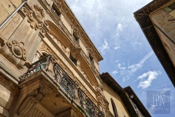 Image No.4-2 Bed Townhouse for sale