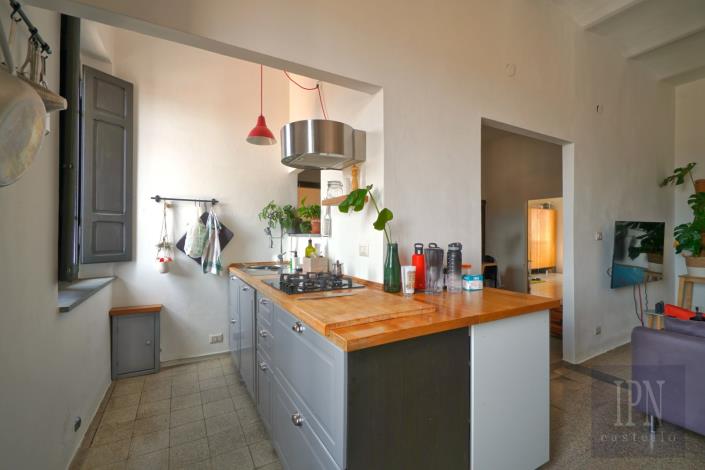 Image No.10-2 Bed Townhouse for sale