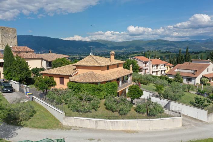 Image No.9-4 Bed Villa for sale