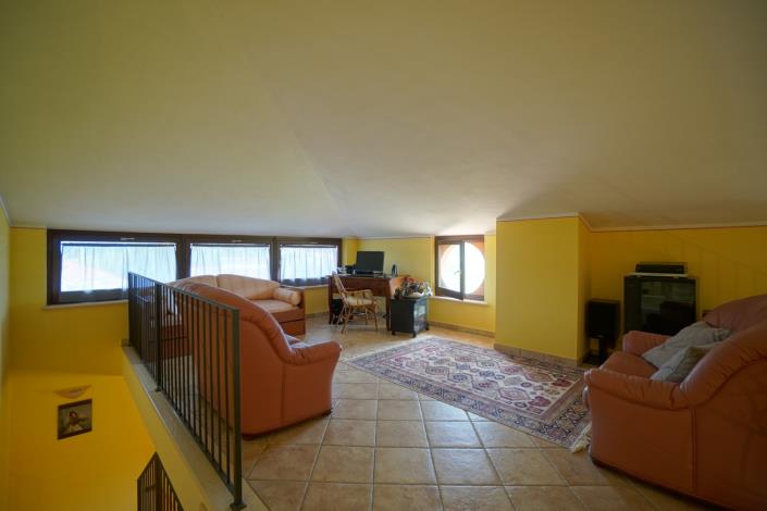 Image No.22-4 Bed Villa for sale